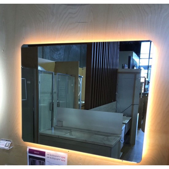 750x600mm Rectangle LED Mirror with Demister Backlit Touch Switch 3 Colours Lighting Frameless PC Back Lampshade