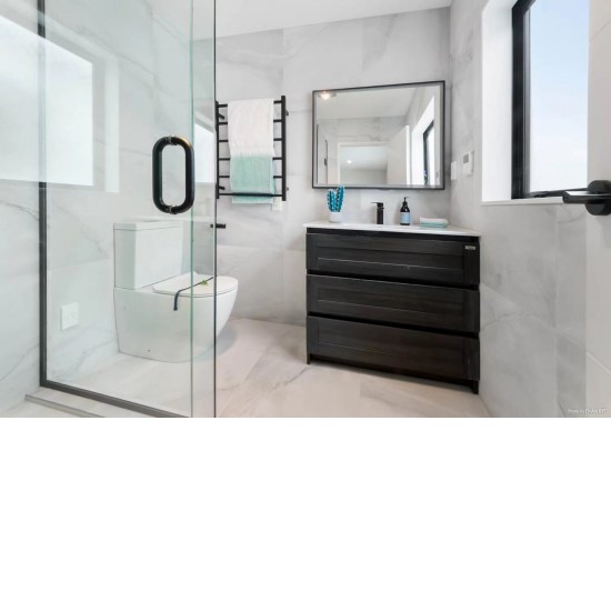 750x600x40mm Rectangle LED Mirror with Demister Touch Sensor Switch Wall Mounted Vertical or Horizontal