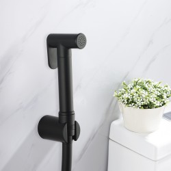 Round Black Brass Toilet Bidet Spray Kit with 1.2m PVC Water Hose Round Black Brass Toilet Bidet Spray Kit with 1.2m PVC Water Hose